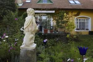 Villa-Magdi Vendégház, Ревфюлёп