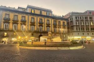 B&B Piazza Plebiscito, Неаполь