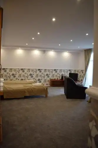 Cremova Aparthotel - 39