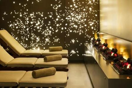 Hôtel Barrière L'Hôtel du Golf - 19