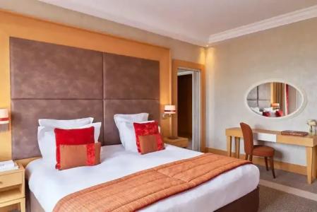 Hôtel Barrière L'Hôtel du Golf - 111