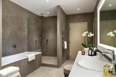 Hôtel Barrière L'Hôtel du Golf - 136