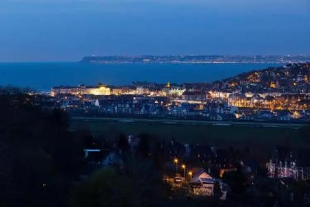 Hôtel Barrière L'Hôtel du Golf - 70