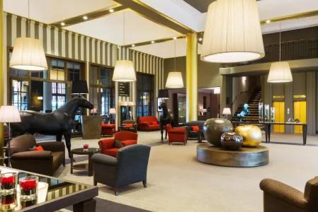 Hôtel Barrière L'Hôtel du Golf - 1