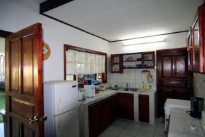 Гостевой дом «La Rocaille», Бе-Лазар