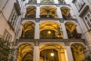 Santa Chiara Boutique Hotel, Неаполь