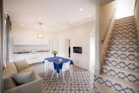 Ravello House - 87