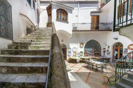 Ravello House - 79