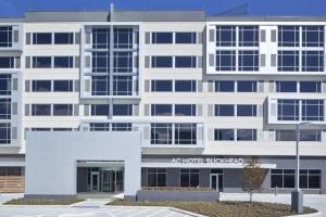 AC Hotel by Marriott Atlanta Buckhead at Phipps Plaza, Атланта