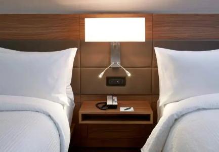 AC by Marriott Atlanta Buckhead at Phipps Plaza - 2