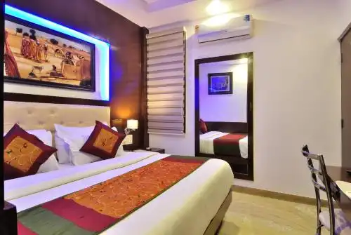 Nirmal Mahal 5 min walk From New Delhi Railway Station - 27