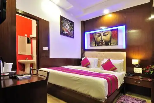 Nirmal Mahal 5 min walk From New Delhi Railway Station - 5