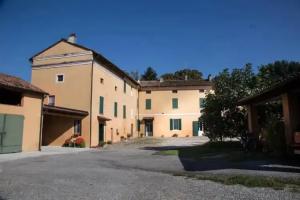 B&B Stradivari, Кремона