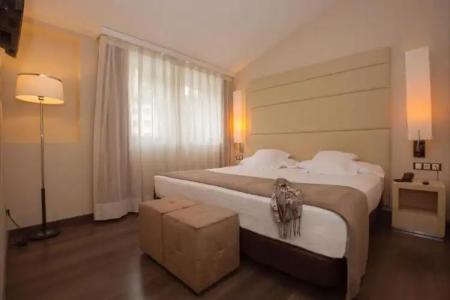 Mola Park Atiram - 63