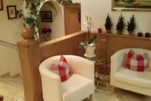 Hotel «Garni Erler», Майрхофен