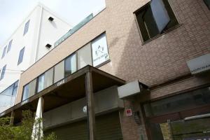 Bonfire Hostel Osaka, Осака