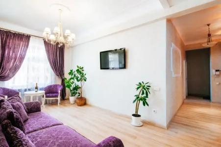 Ulyanovskaya 39 - 16