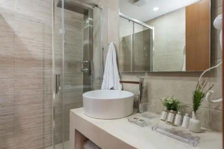 Bluebell Luxury Suites - 18