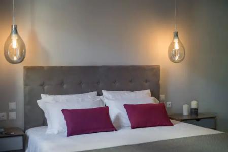 Bluebell Luxury Suites - 4