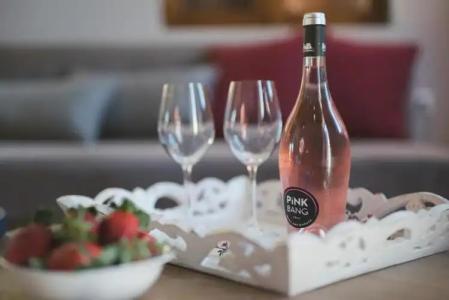 Bluebell Luxury Suites - 148