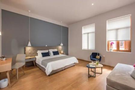 Bluebell Luxury Suites - 63