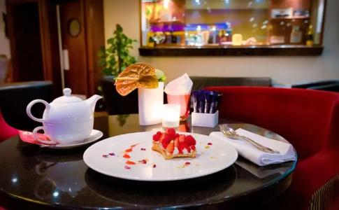 Royal Plaza Montreux - 13