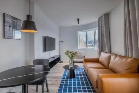 Hlemmur Square - 104