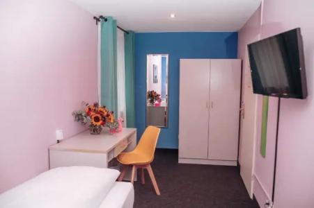 SmartFlamingo self check-in - 13