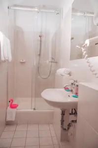 SmartFlamingo self check-in - 37