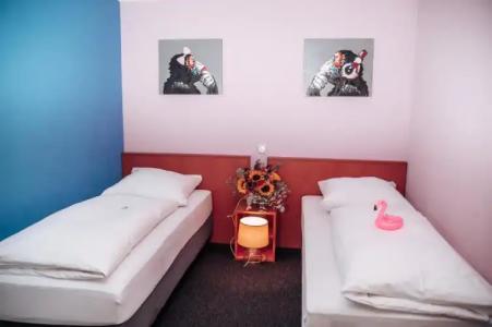 SmartFlamingo self check-in - 28