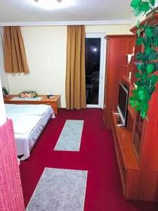 Rózsás Motel - 0