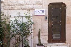 Graffiti b&b, Корато