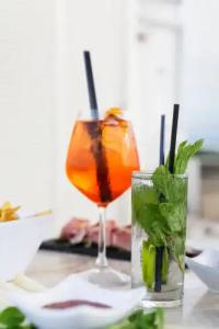 Mocambo - 12