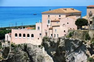 Hotel «Ristorante Le Clarisse», Амантея