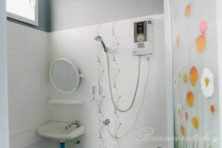 Baan Rom Talay - 53