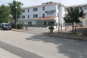 Bns Hotel Francisco, Бая-Домиция