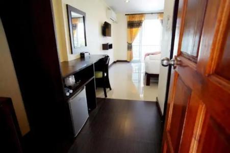 Manee House Sha Extra Plus - 82