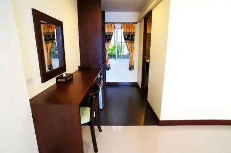 Manee House Sha Extra Plus - 28