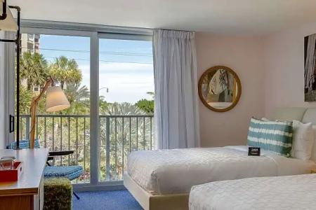 Plunge Beach Resort - 56