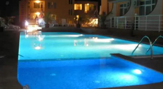 Family Santorini - 11