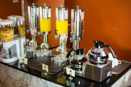 Violet Tower at Khaosan Palace - 20