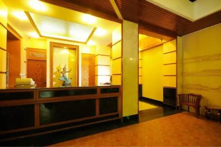 Violet Tower at Khaosan Palace - 0