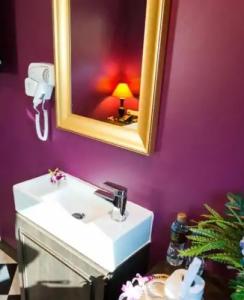 Violet Tower at Khaosan Palace - 6