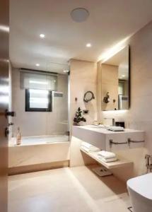 Somewhere Vouliagmeni - 58