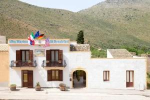 Alba Marina b&b, Кастеллуццо