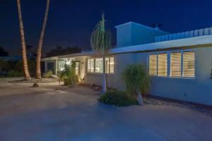 Гостевой дом «Palm Desert Decadence», Палм-Десерт