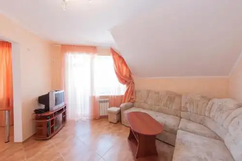 Левант - 32