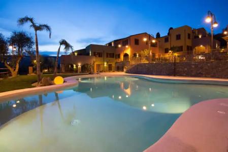 Leonardo Resort - 12