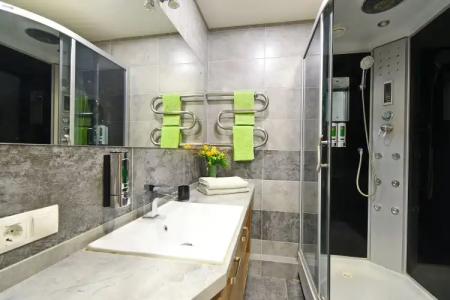 В башне Витебск - 130