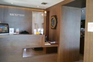 Отель «Hôtel Le Week end», Аяччо